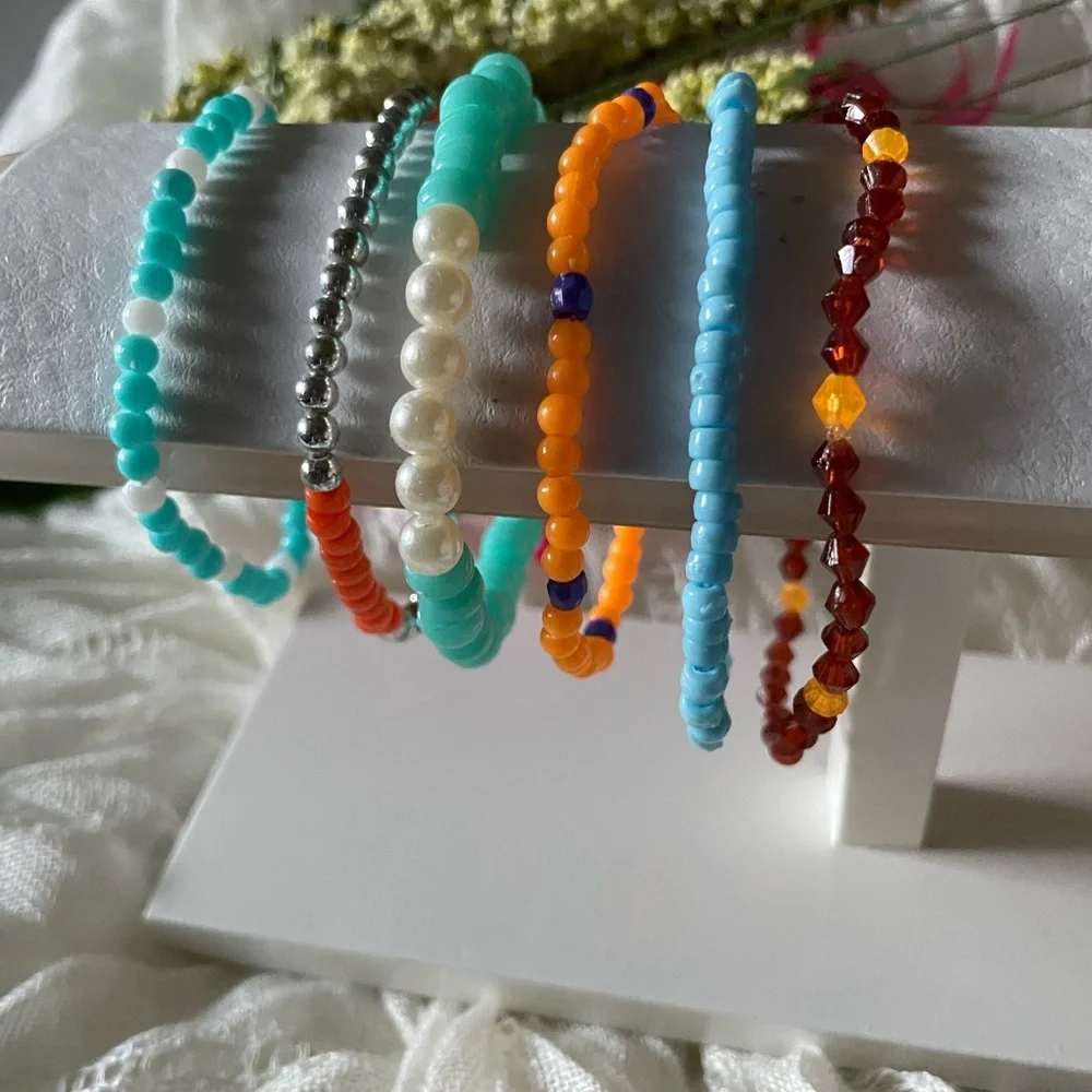 Girl Multi stretchy strands and mix colors bracelets - 6 strands